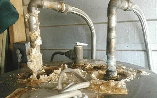 How To Remove Corrosion From Water Heater Pipes?