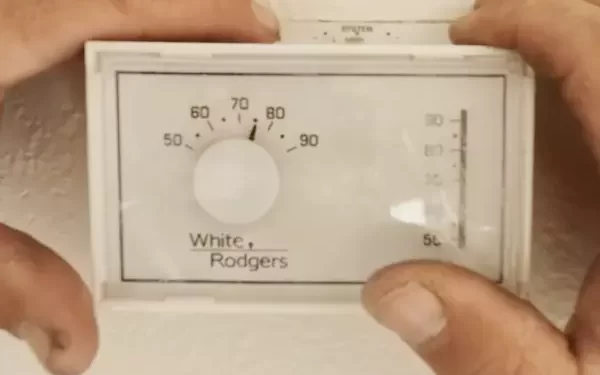 Thermostat Readings Might Be Different Than Actual Room Temperature